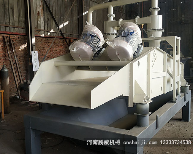 水洗砂脫水篩是洗砂的更佳配套設(shè)備 水洗砂脫水篩是洗砂的更佳配套設(shè)備