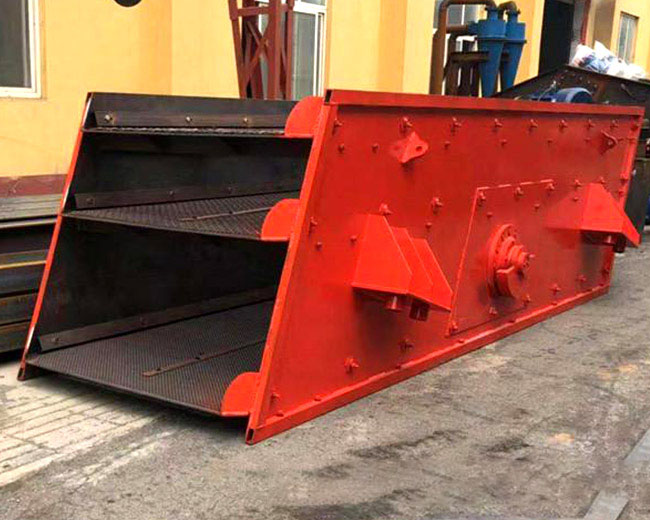 冷燒結(jié)礦篩分使用圓振動篩效果好嗎？