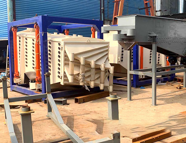 直線搖擺篩是一種錯誤叫法，應該叫回轉(zhuǎn)搖擺篩